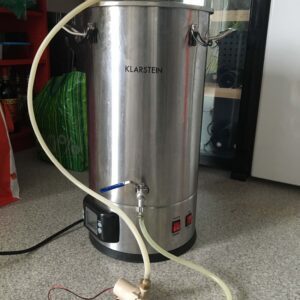 La toute 1ère cuve des débuts. Du haut de ses 20 litres, elle a fait le bonheur de notre brasseur dans son apprentissage.
